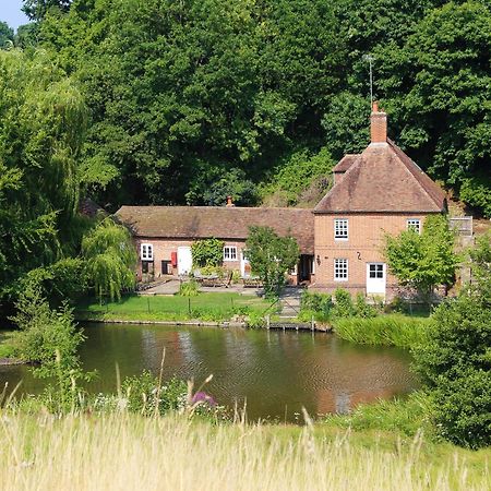 Leeds Castle Holiday Cottages Мейдстон Номер фото