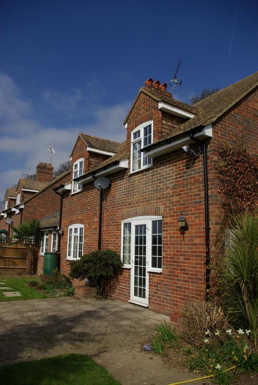 Leeds Castle Holiday Cottages Мейдстон Номер фото