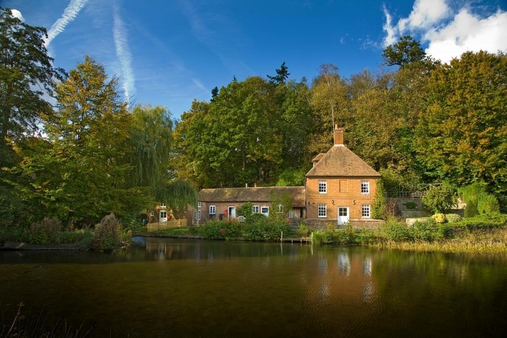 Leeds Castle Holiday Cottages Мейдстон Номер фото